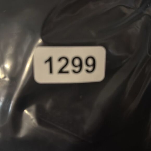 Refuge women’s size 6 shorts with button fly - Picture 4 of 4